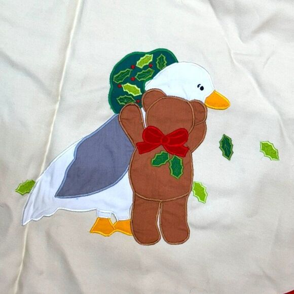 Vintage Christmas Goose & Bear Cottage Retro Tree Skirt 43” Round Cotton READ - Picture 9 of 13
